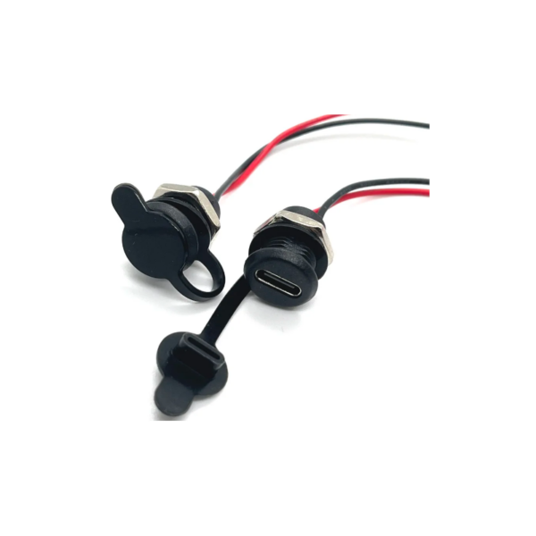 type-c-connector-waterproof-with-locking-plate.png